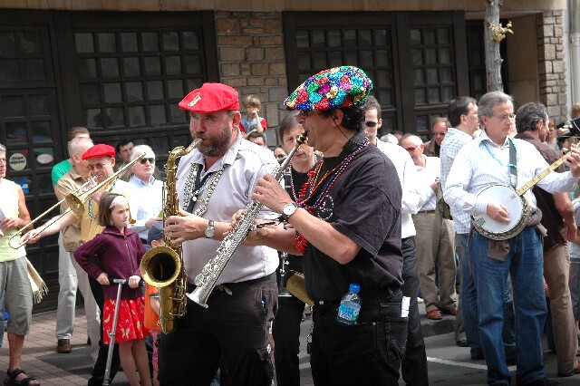min 2008 05 10 jazz sources parade 098